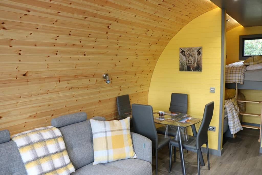 Glampods Glamping Pod - Meet Highland Cows And Sheep Elgin Villa Esterno foto